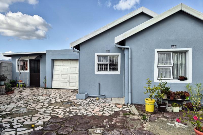 4 Bedroom Property for Sale in Kuils River South Western Cape